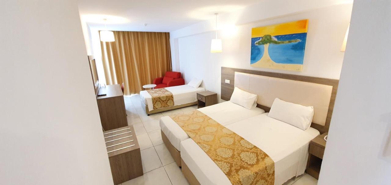 Corfu Hotel Ayia Napa Bagian luar foto
