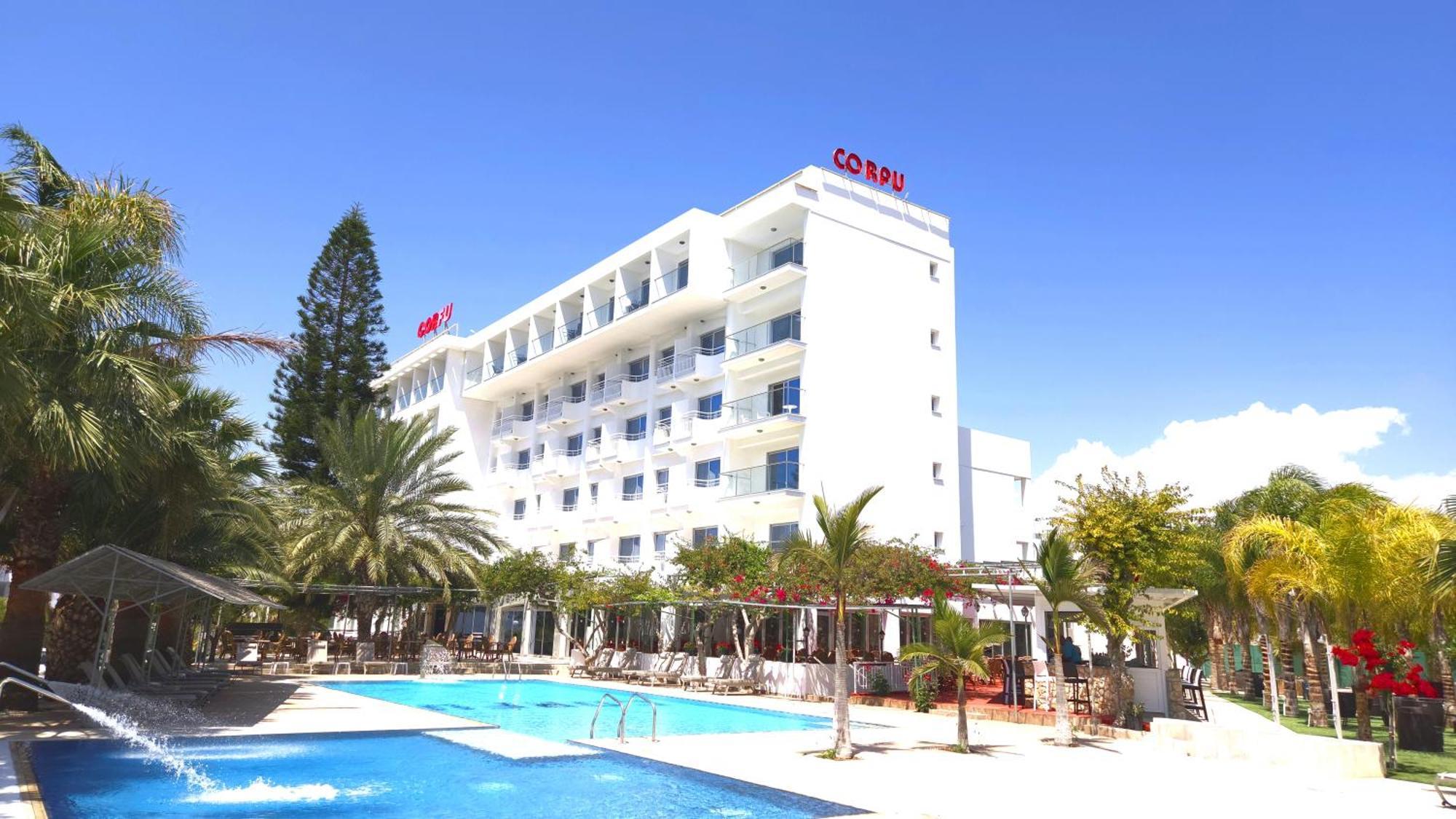 Corfu Hotel Ayia Napa Bagian luar foto