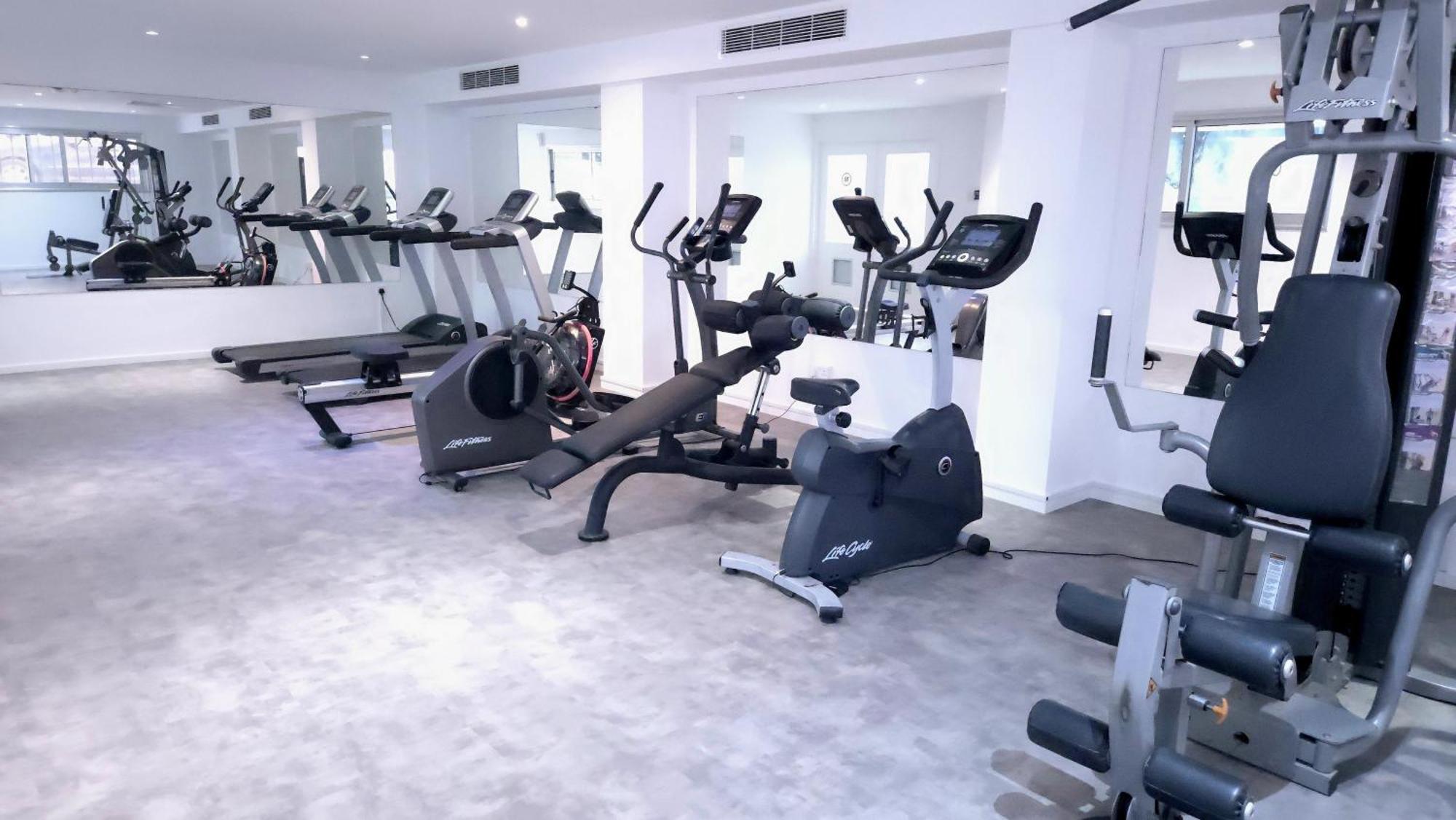 Corfu Hotel Ayia Napa Bagian luar foto