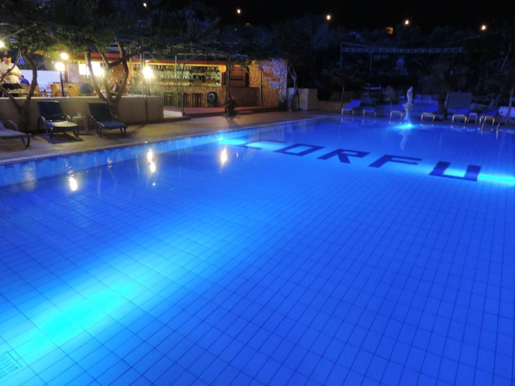 Corfu Hotel Ayia Napa Bagian luar foto