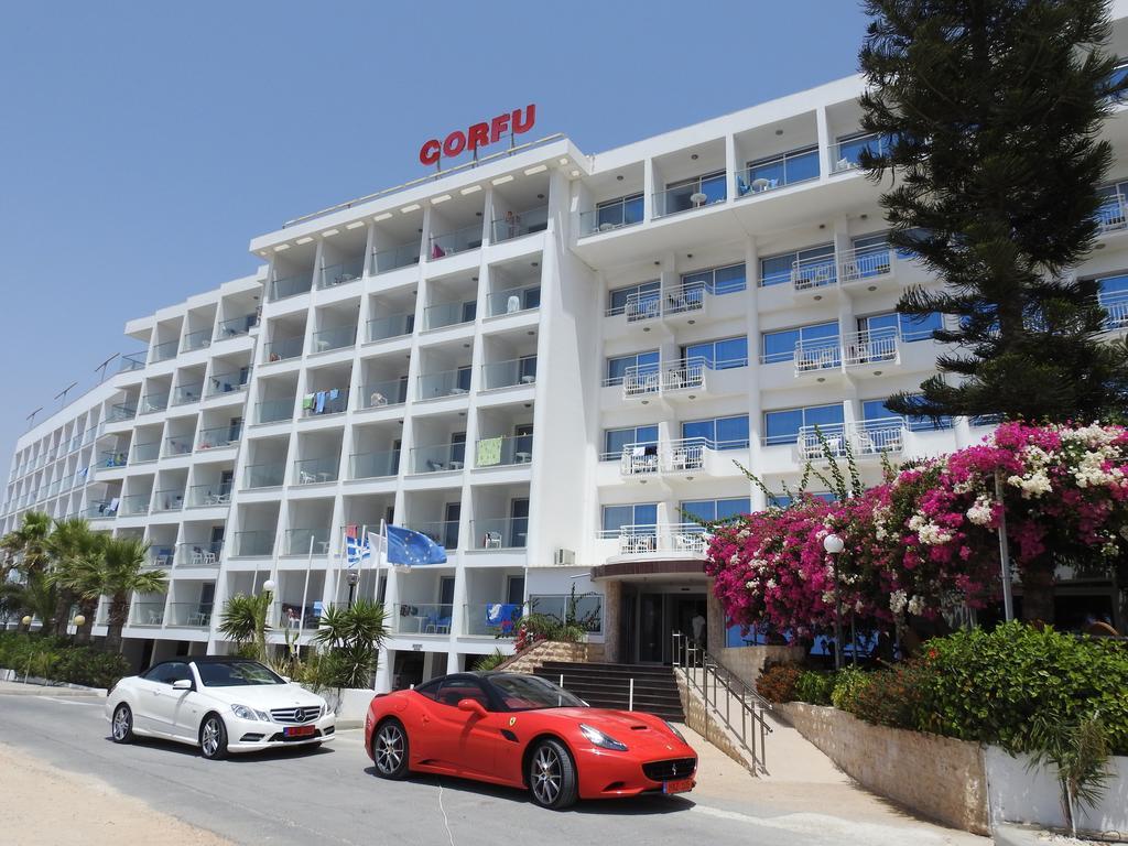Corfu Hotel Ayia Napa Bagian luar foto